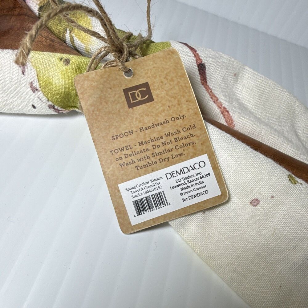 DEMDACO Dean Crouser Cardinal Bird Tea Towel & Spoon 2pc Set, Machine Wash - Picture 4 of 6